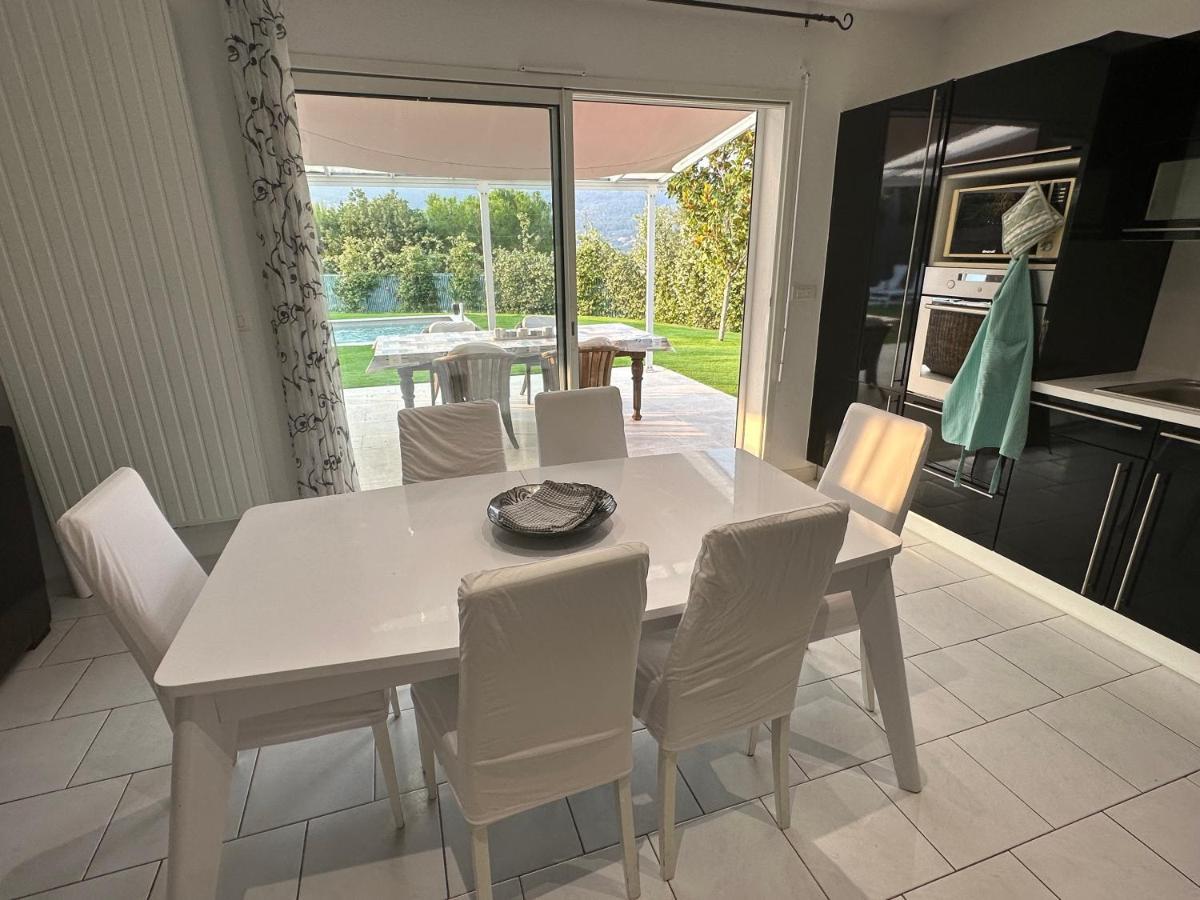 Petite Maisonette Adossee Mais Independante Avec Piscine Villa Peymeinade Bagian luar foto